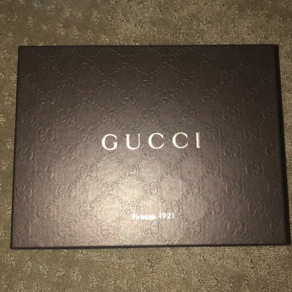 Gucci Tote - Picture 4 of 4